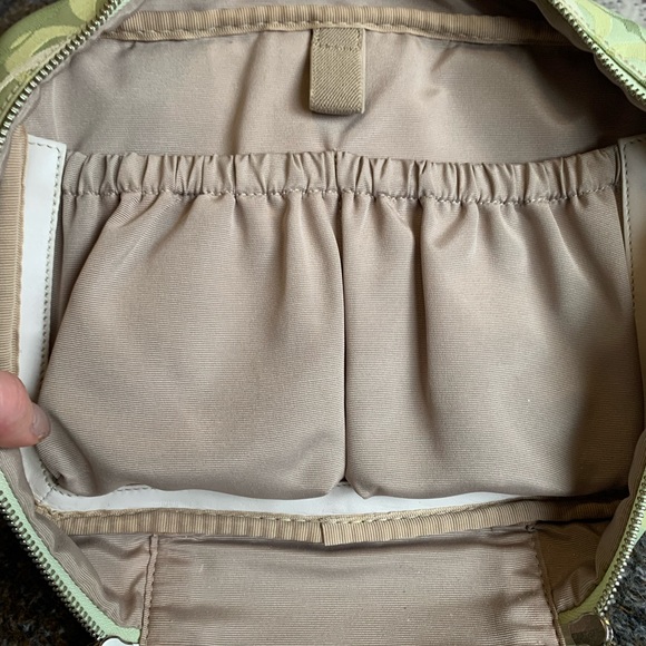 Coach Makeup Bag! Super unique and rare. - Picture 3 of 6